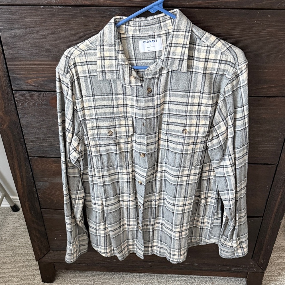 Old Navy Cream and Gray Plaid Shirt